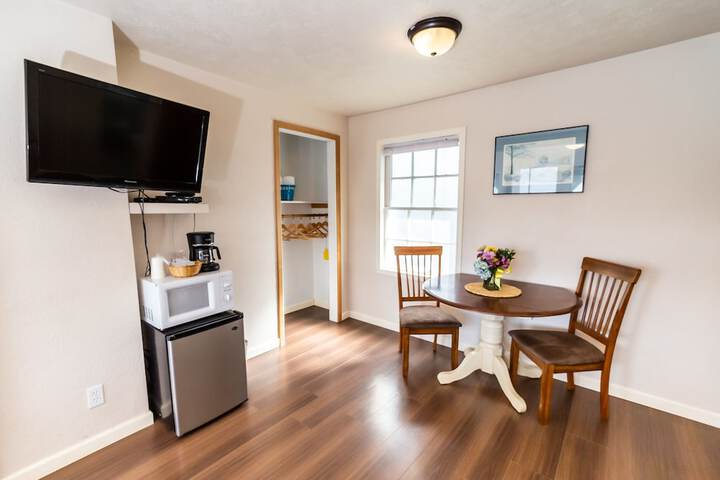 Terimore Bayfront Inn