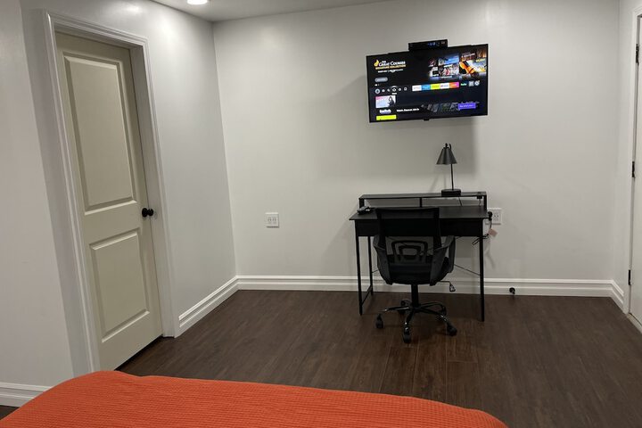Room 46 of 103