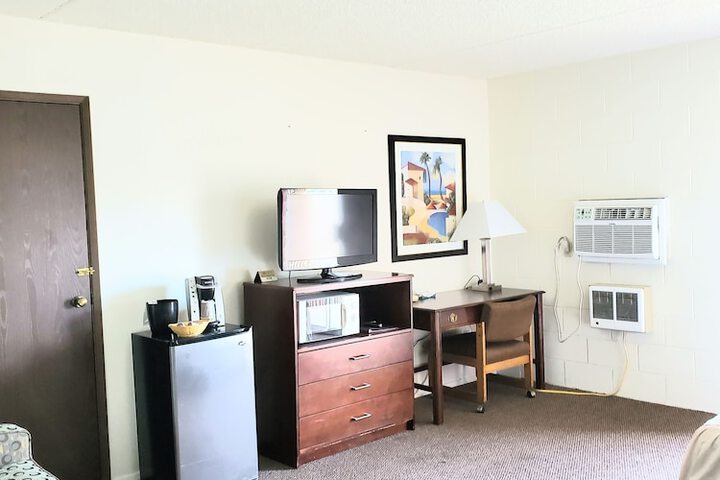 Room 12 of 31