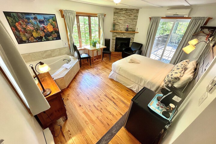 Room 34 of 55