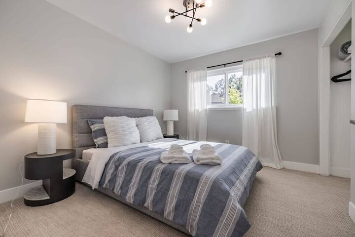 at Marbella Lane - Cozy Modern Home w / Relaxing Design & Pool