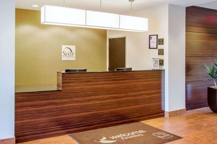 Sleep Inn & Suites Parkersburg - Mineral Wells