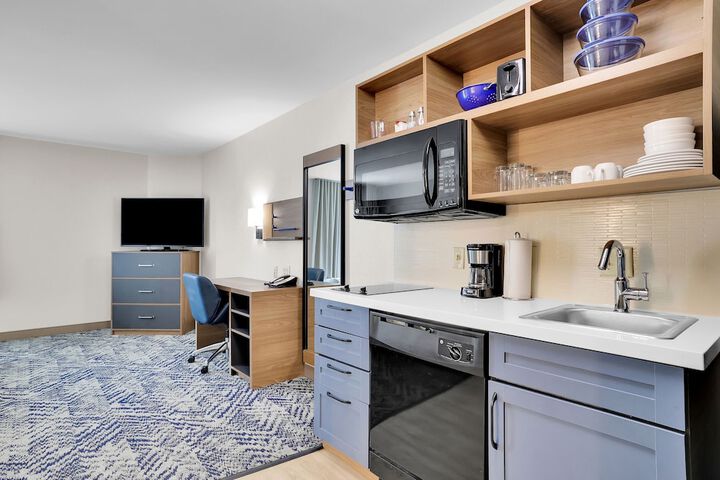 Room 30 of 41