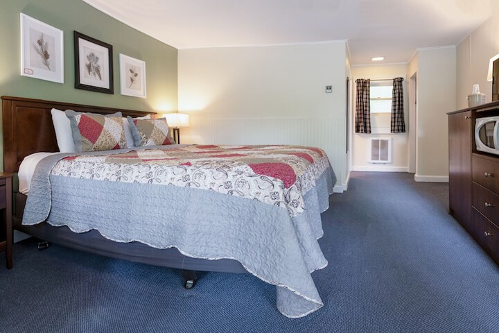 Room 26 of 35