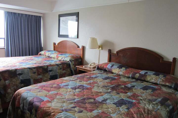 Room 25 of 68