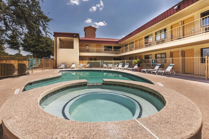 Pool 9 of 63