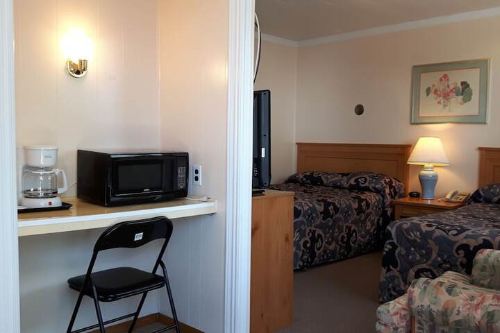 Room 28 of 33