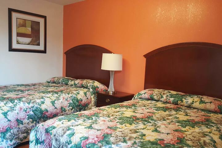 Room 21 of 33