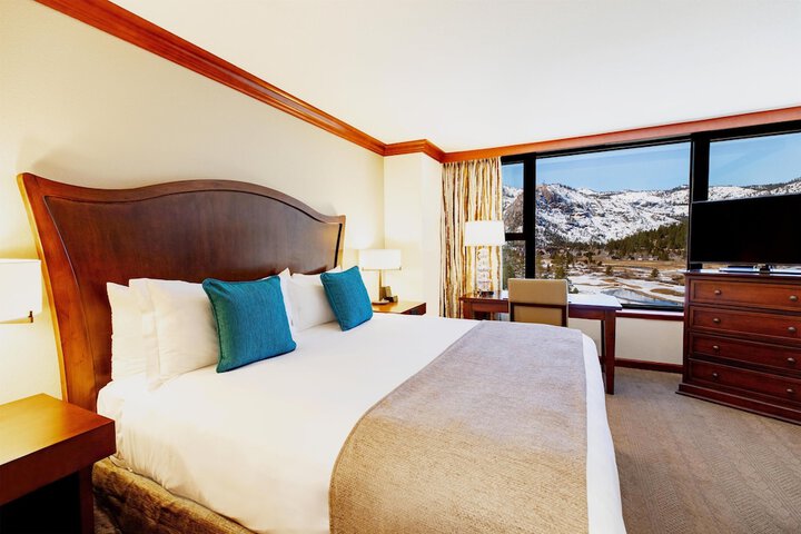 Everline Resort and Spa Lake Tahoe