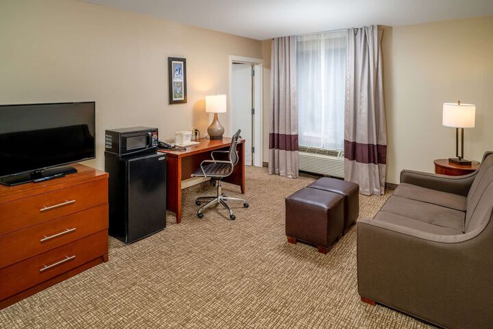 Room 18 of 36