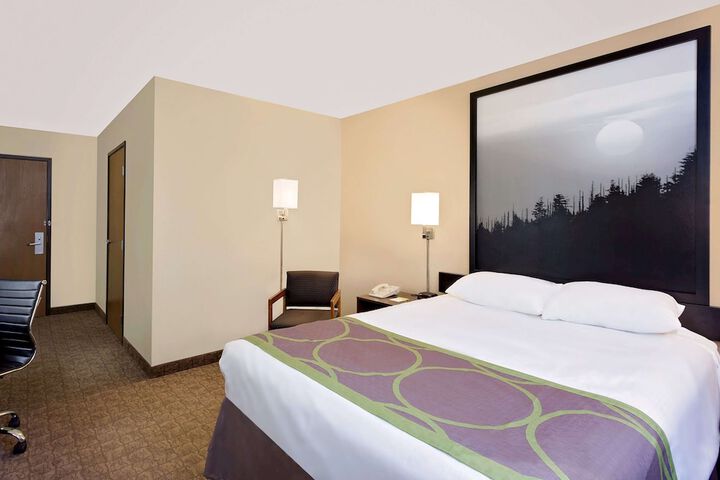 Room 15 of 31