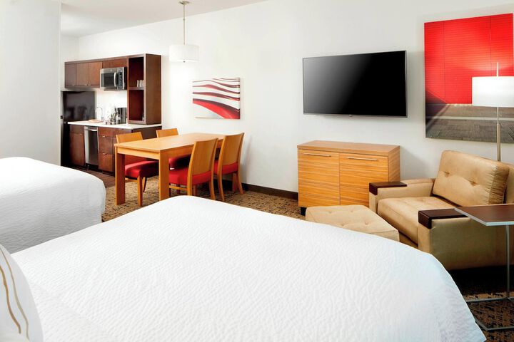 Room 22 of 39