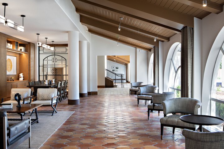 Hotel Interior 18 of 98