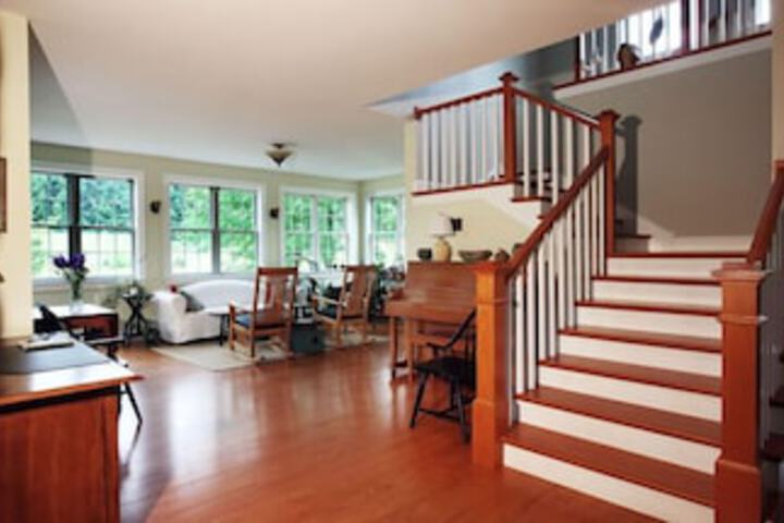 Bed & Breakfast at the Rock Garden
