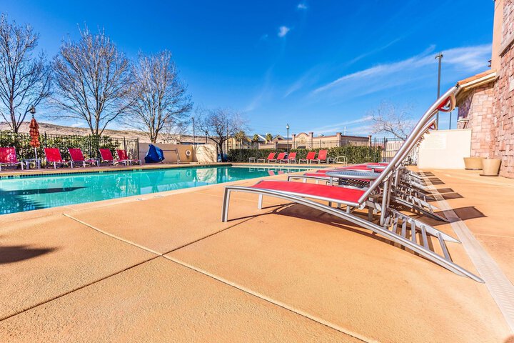 Pool 8 of 85