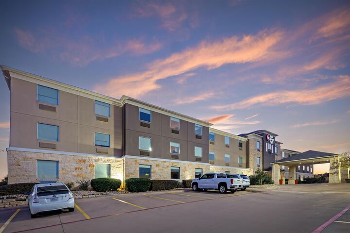 Best Western Plus Killeen / Fort Hood Hotel & Suites