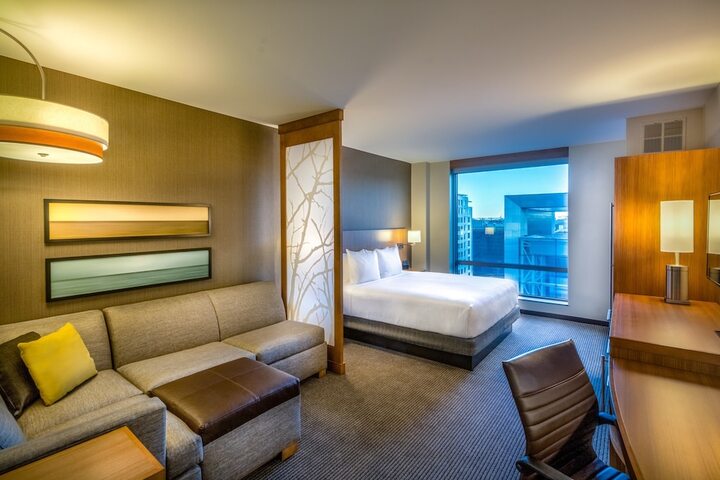 Room 26 of 49