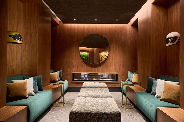 VEA Newport Beach a Marriott Resort & Spa