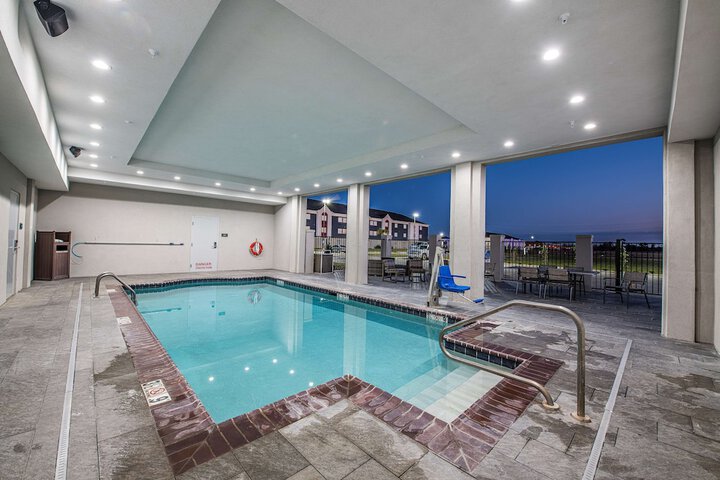 Pool 4 of 38