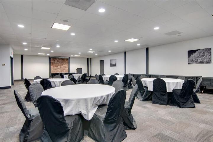 Studio 6 Suites Clarion PA