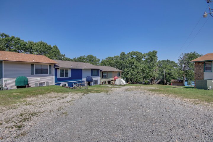 Townhouse at the Mouth of Drowning Creek!