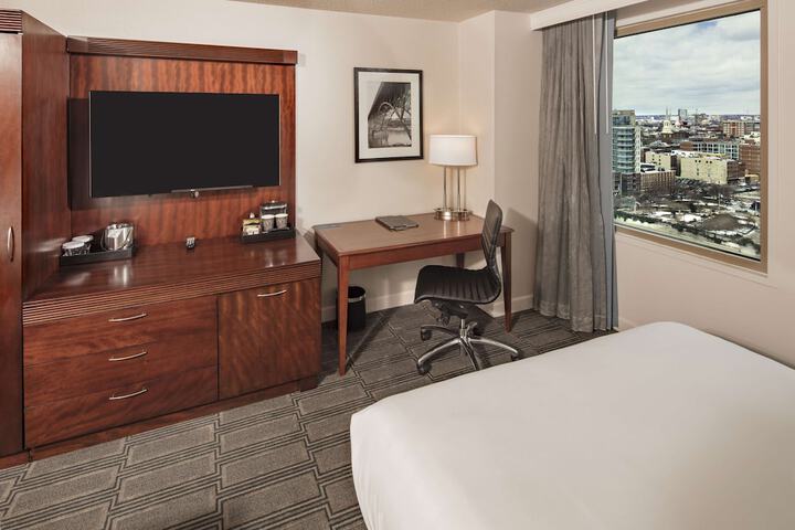 Room 41 of 152