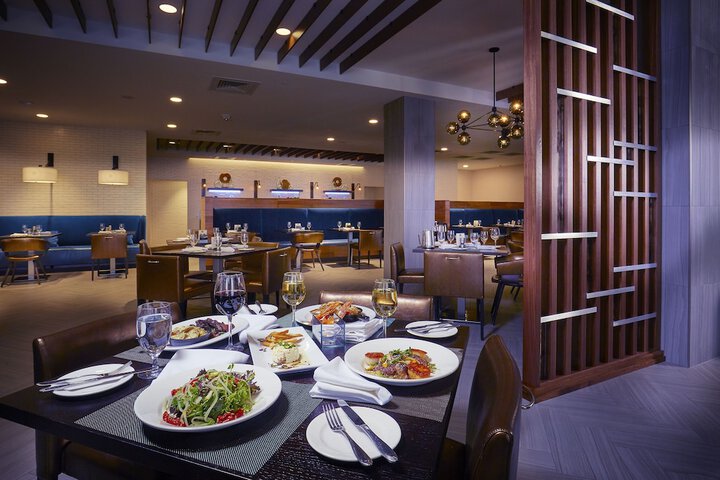 The Madison Concourse Hotel and Governors Club