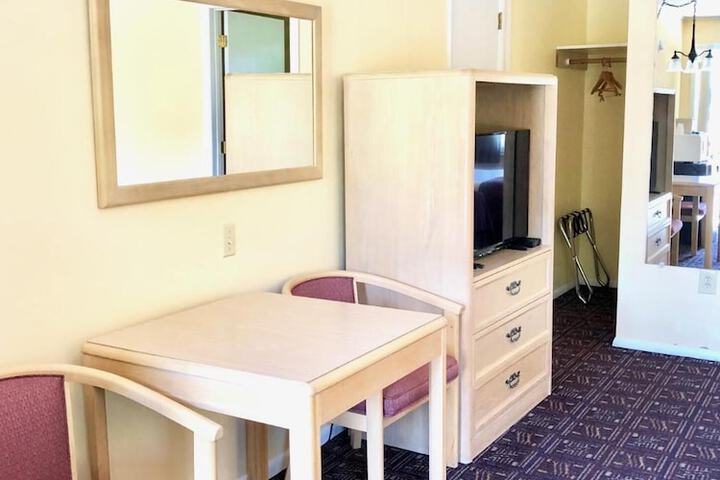 Room 28 of 57