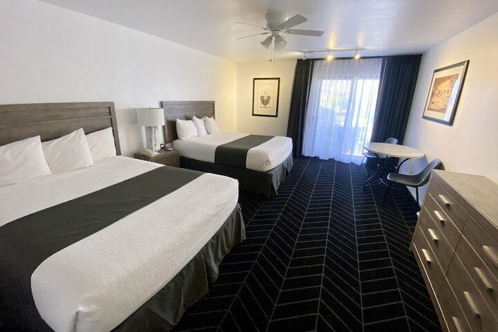 Room 35 of 72