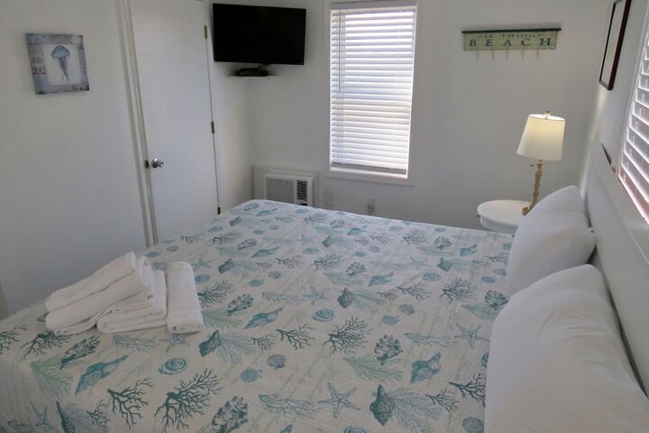 Room 73 of 104