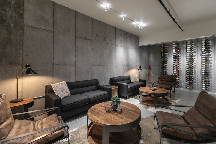Hotel Interior 10 of 41