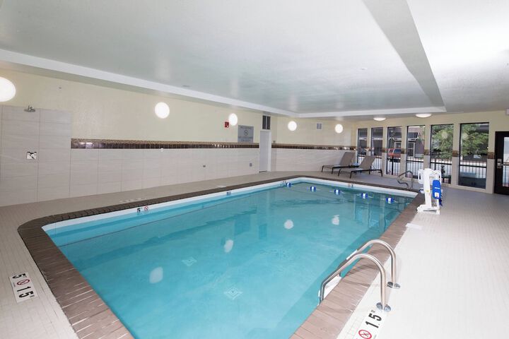 Pool 4 of 37
