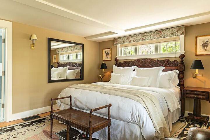 Room 10 of 50