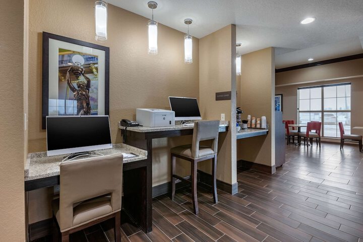 Business Center 56 of 56