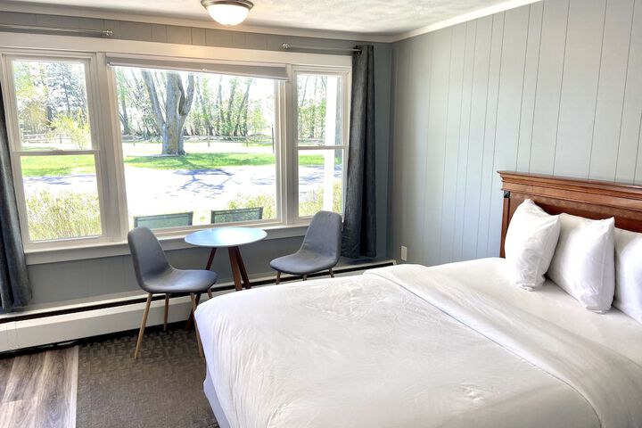 Room 18 of 45