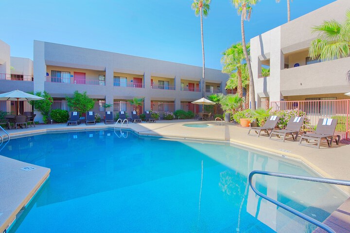 Pool 2 of 63