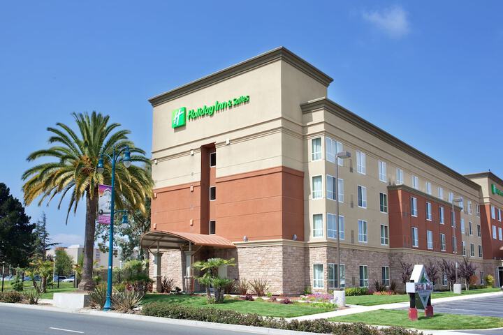 Hotel 6 of 76