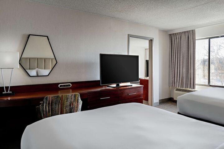 Room 21 of 48