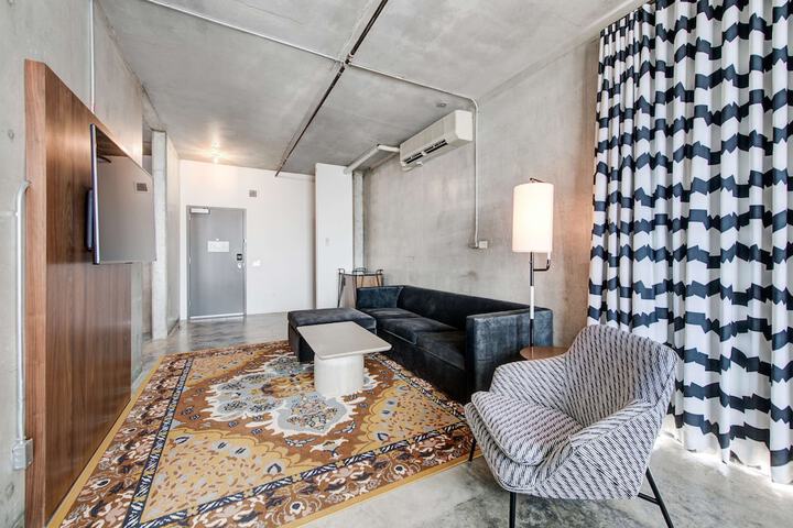NYLO Las Colinas Hotel Tapestry Collection by Hilton