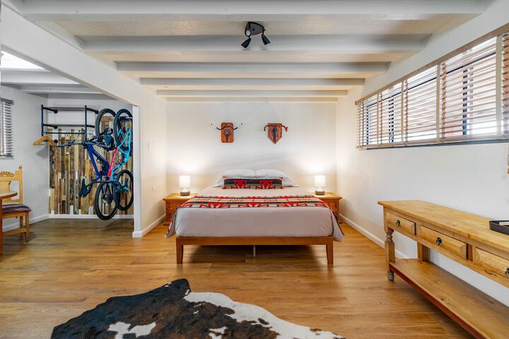 Room 26 of 27