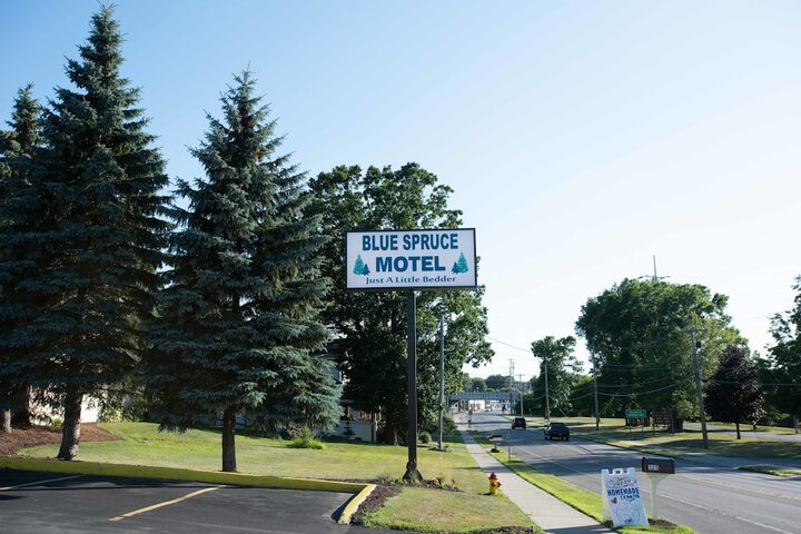 Blue Spruce Motel