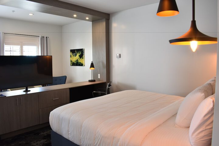 Room 19 of 29