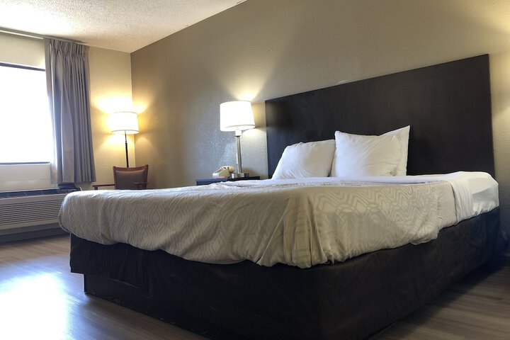 Room 40 of 46