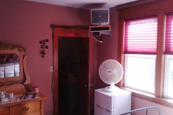 Room 26 of 46