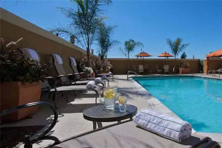 Pool 5 of 23