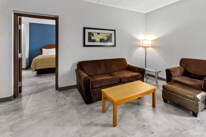 Quality Inn & Suites CVG Airport