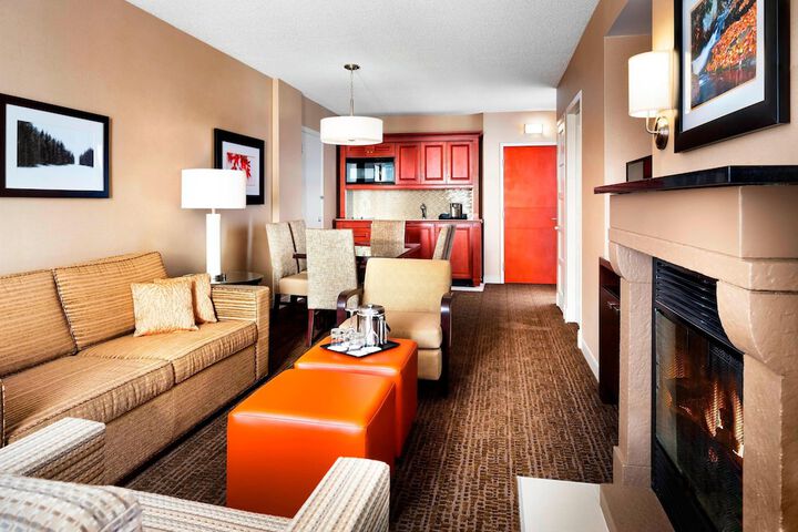 Room 16 of 39