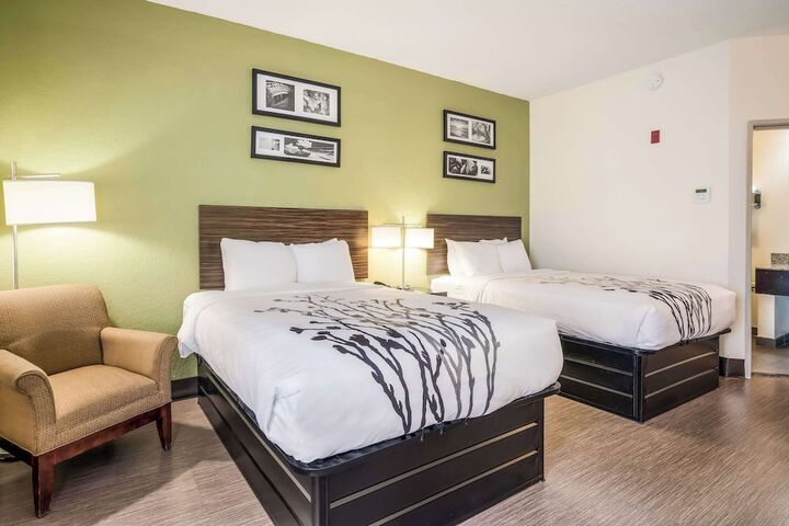 Sleep Inn & Suites Jacksonville near Camp Lejeune