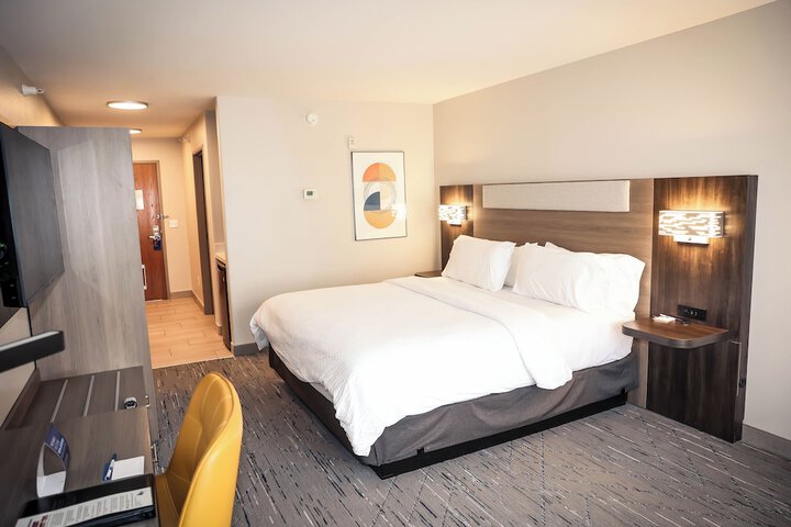 Holiday Inn Express Hotel & Suites Douglas by IHG