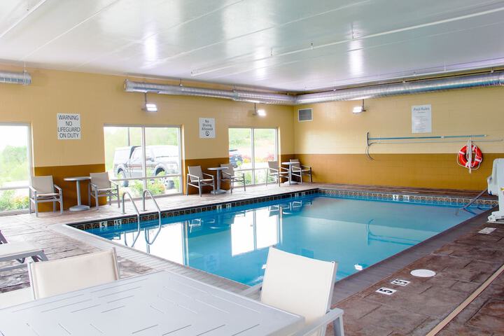 Pool 4 of 55